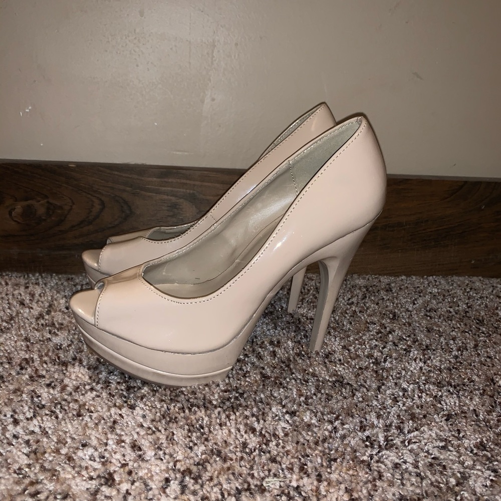 JustFab Nude open toe High Heels
